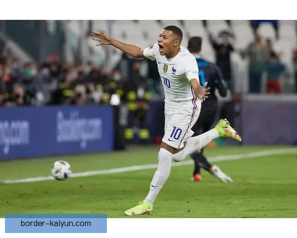 姆巴佩率法国队夺得欧国联冠军，个人表现稳健备受期待